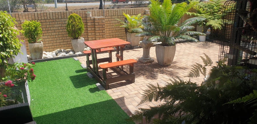 To Let 2 Bedroom Property for Rent in Westering Eastern Cape